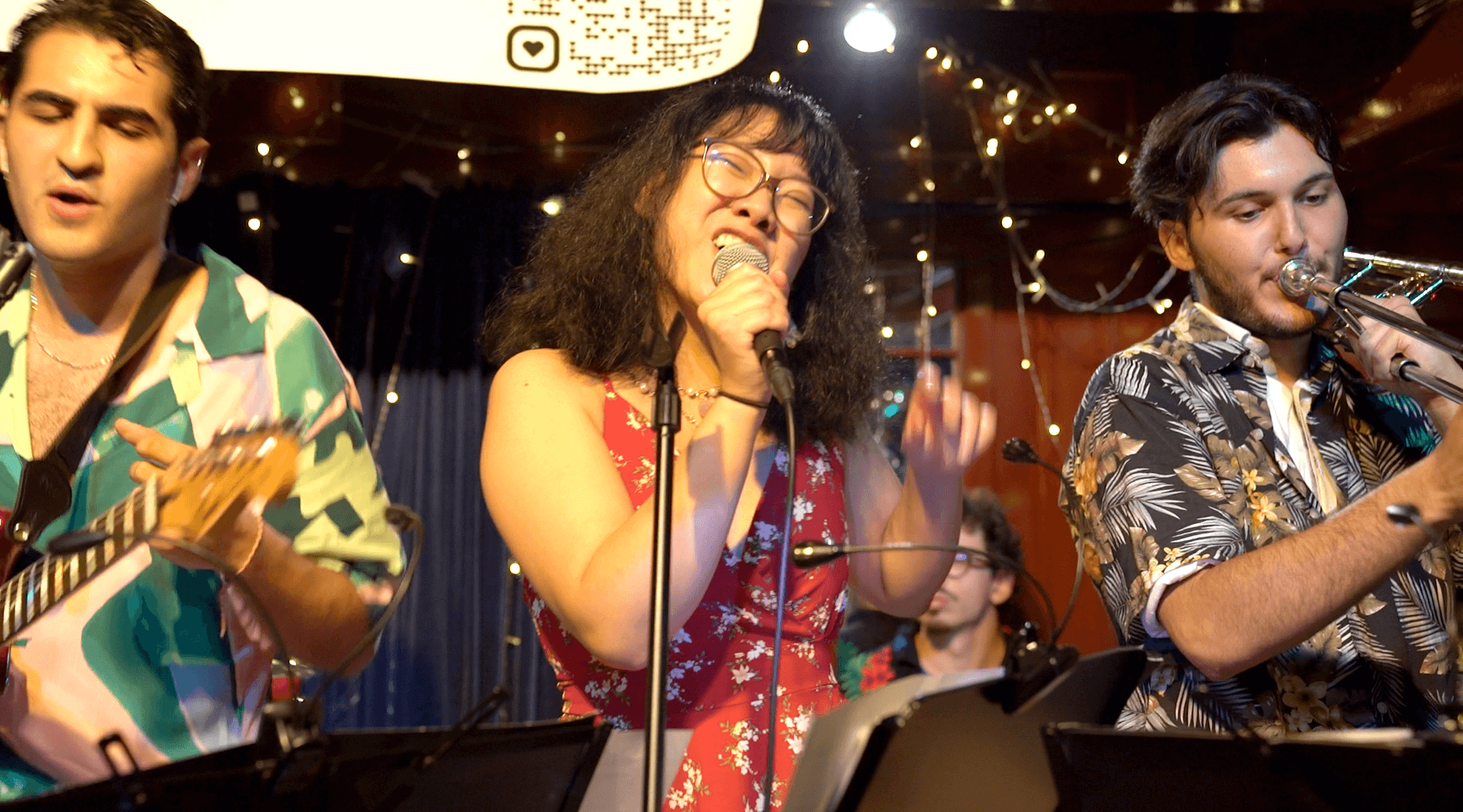 picture of Amorphusion singers